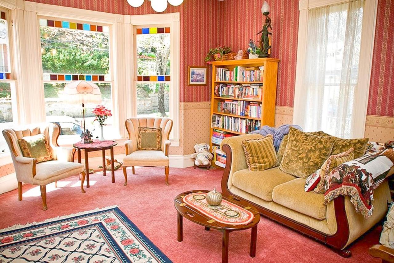 فيلا Bridgeford House يوريكا سبرينغز المظهر الخارجي الصورة